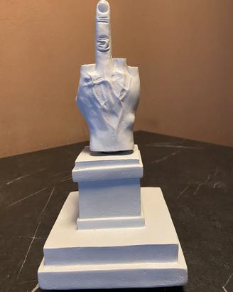 CATTELAN MAURIZIO - L.O.V.E. carillon by Seletti (