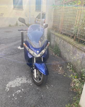 Suzuki Burgman 200