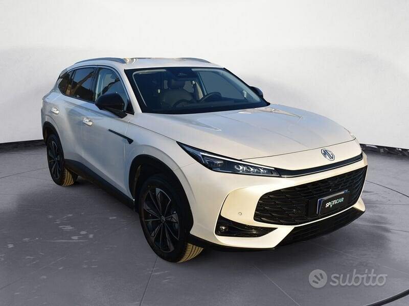 MG Hs 2025 photo 3