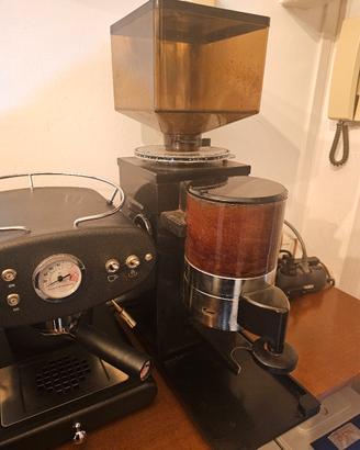 Macinacaffè professionale GRIMAC con dosatore