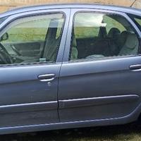 Citroen picasso anno 2006 PER PEZZI DI RICAMBIO