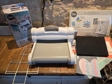 Sizzix Big Shot Plus Fustellatrice + Tool Caddy