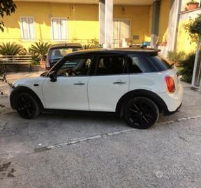 Mini cooper D 5 porte