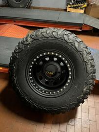 Gomme con cerchi per Defender Land Rover