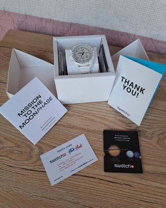 Swatch x Omega MoonPhase Snoopy White