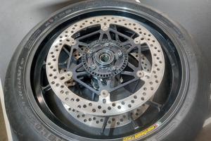 cerchio ruota dischi freno 1199 ducati panigale