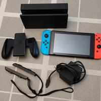 Nintendo switch rosso e blu con gioco Ring Fit Adv