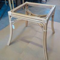 Strutture in bamboo per tavoli