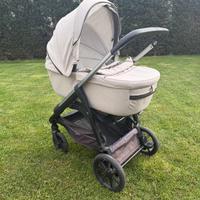 Trio Inglesina APTICA