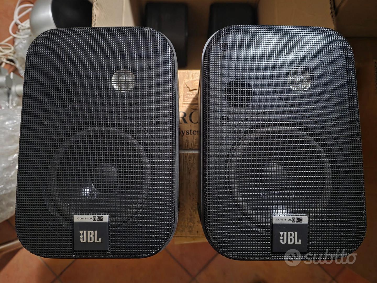 Coppia casse JBL Control ONE - Audio/Video In vendita a Perugia