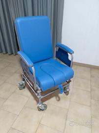 Sedia a rotelle Carrozzina comoda schienale reclin