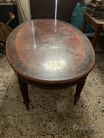 Tavolo ovale in legno antico allungabile