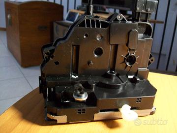 Attuatore  SX Fiat  Grande Punto