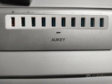 Hub USB 3.0 AUKEY - 10 Porte Alimentato