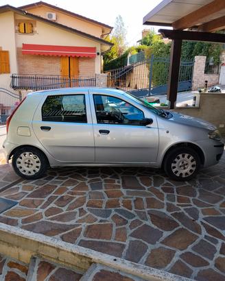 fiat punto 1.2 benzina anno 2009