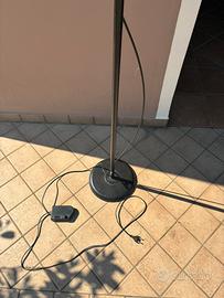 Lampada a stelo dimerabile