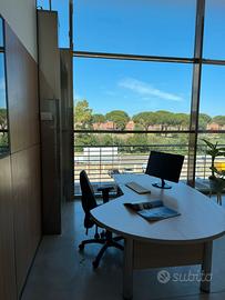 Uffici con Vetrata panoramica e parcheggio SESTU