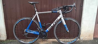 Bici da corsa in carbonio Olmo Veloce Zerouno