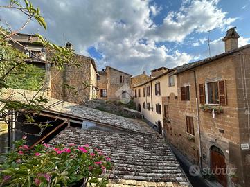 3 LOCALI A ORVIETO