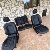sedili completi di selleria della CLK W209 neri