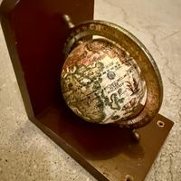 2 mappamondo su legno