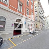 AUTORIMESSA - 86M² - VIA MAIOLICA 14B, TRIESTE