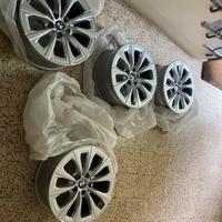 4 cerchi originali BMW da 17’’ canale 7,5 € 250