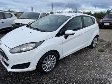 Ford Fiesta 1.5 TDCi PLUS 75CV 5 porte N1