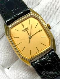 Seiko Vintage Quartz 6531-5010 + Travel Case