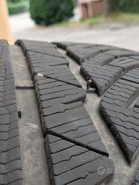 Pneumatici invernali 245/45 17