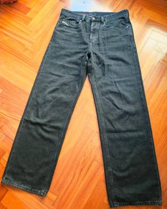 Diesel Relaxed Jeans 2001 D-Macro 09I35 32x32