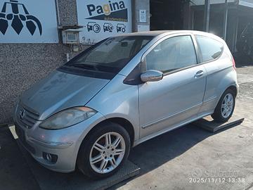 MERCEDES CLASSE A 1.7 B 2006 266940  PER RICAMBI