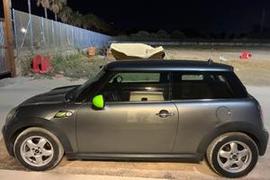 ****mini one  perfetta in tutto***