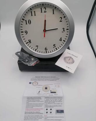 Orologio con telecamera nascosta