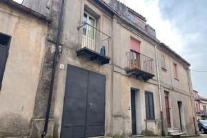 Grande casa nel cuore di Cittanova con box auto