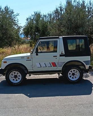 SUZUKI Santana SJ410