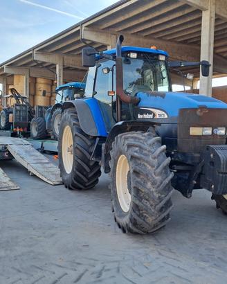 Trattore New Holland TM 175