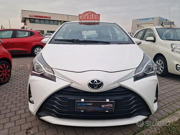 TOYOTA - Yaris - 1.0 5p. Active NEOPATENTATI