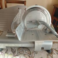 affettatrice elettrica 