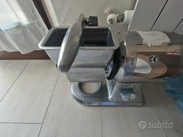  grattugiato elettrico