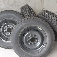 4 gomme con cerchio per piaggio