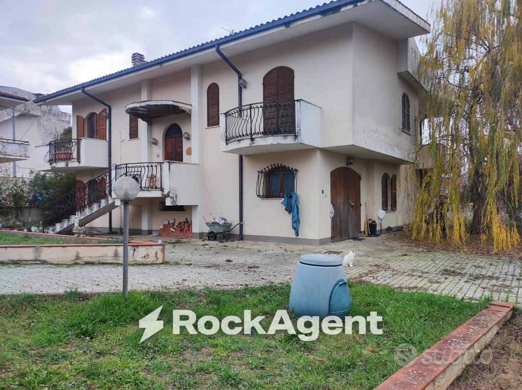 Casa – Catignano, Pescara - Vista 2