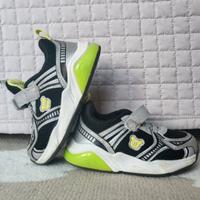 Scarpe con luci per bimbo 24