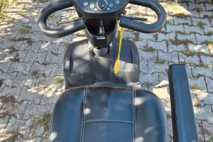 Scoter elettrico 4 ruote