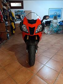 Aprilia RSV 1000 R Factory 