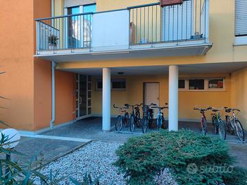 Luminoso appartamento con 2 stanze spaziose