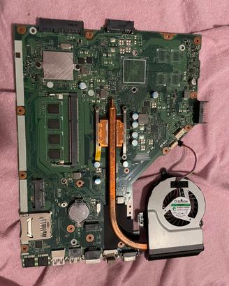 Scheda Madre ASUS X55CR con Ventola per Ricambi