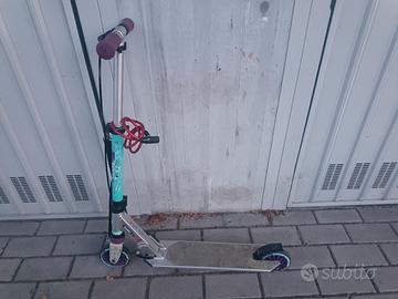 monopattino DUE ruote 6/12 anni