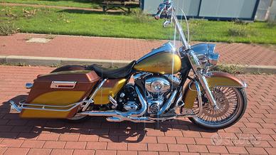 Harley davidson road king 1584 chicano style 