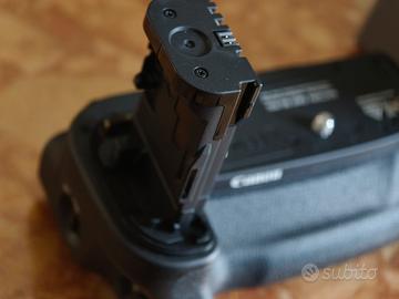 Canon BG-R10